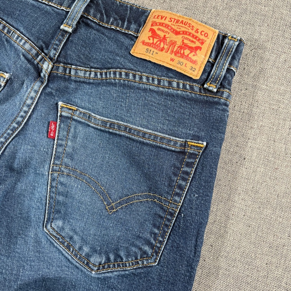Levi 511 Slim Fit Jeans Mens 30x32 Blue Dark Wash Stretch Denim Pants
